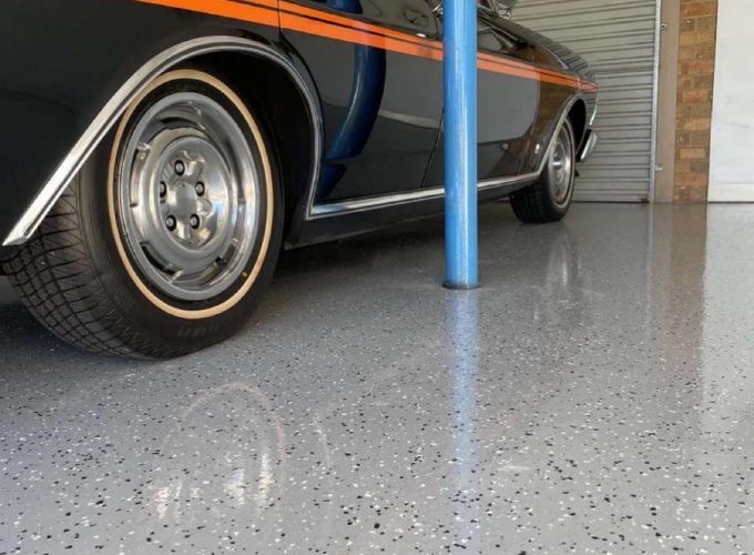 Epoxy Flake Floor